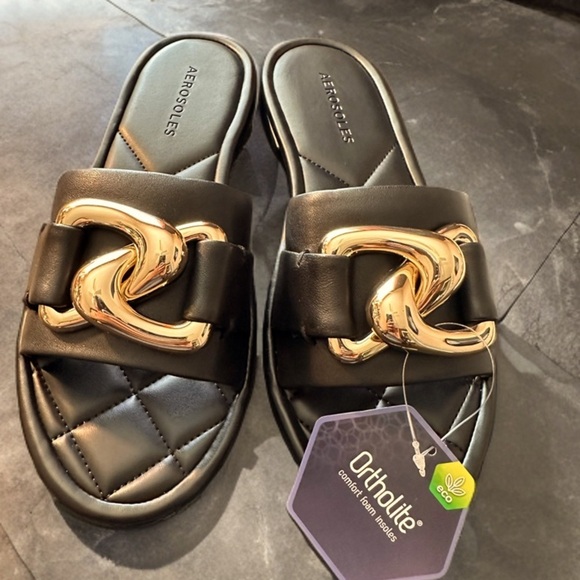 NWT Aerosoles Women's Big Chain Slide Slipper Size 7 Black - Picture 1 of 11